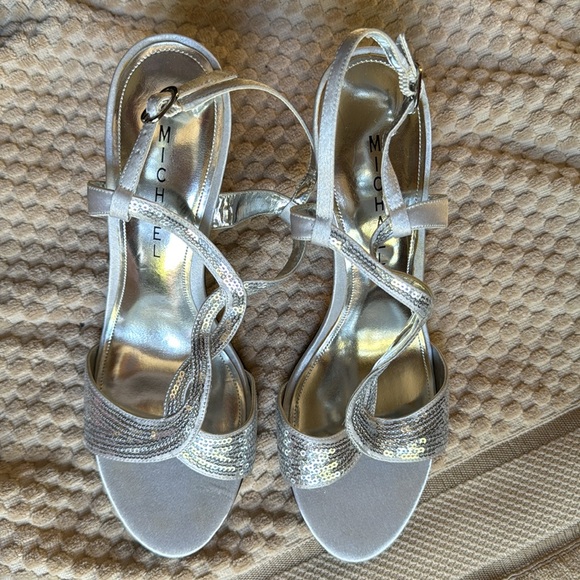 Michael Elegant Silver Dress Sandals - Picture 2 of 6